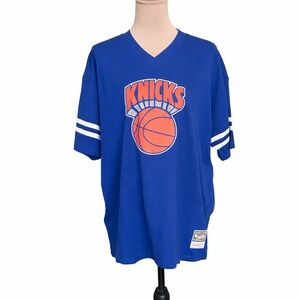 Mitchell & Ness NY Knicks V Neck Tee Blue Hardwood Classics NWT Women L